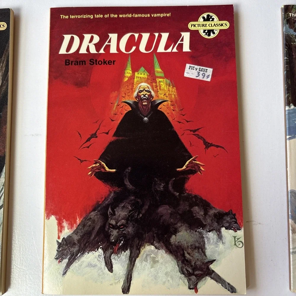 Lot of 7 Vintage 1973 Picture Classic Books Soft Cover (18N)